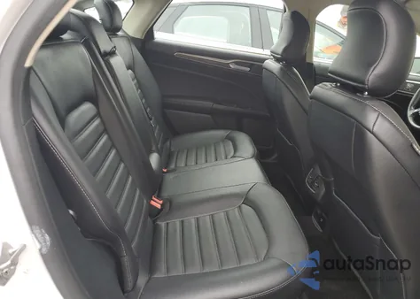 2018 Ford Fusion Se Hybrid z USA, uszkodzony, nr VIN 3FA6P0LU8JR129972